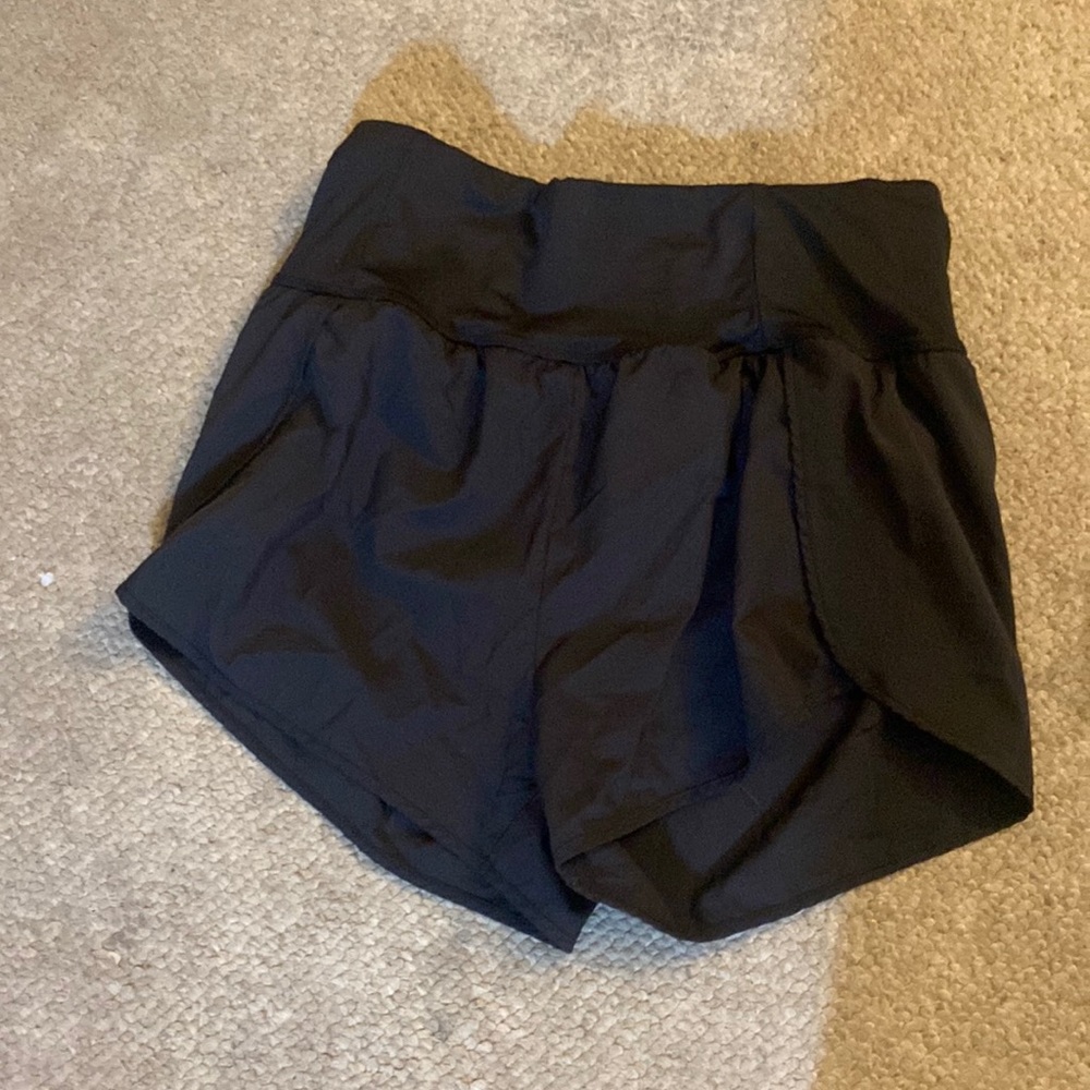 Black Athletic Short - Love Tree, Large